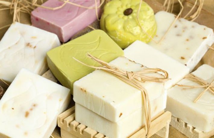 Cum se face sapunul de casa cu lapte de capra