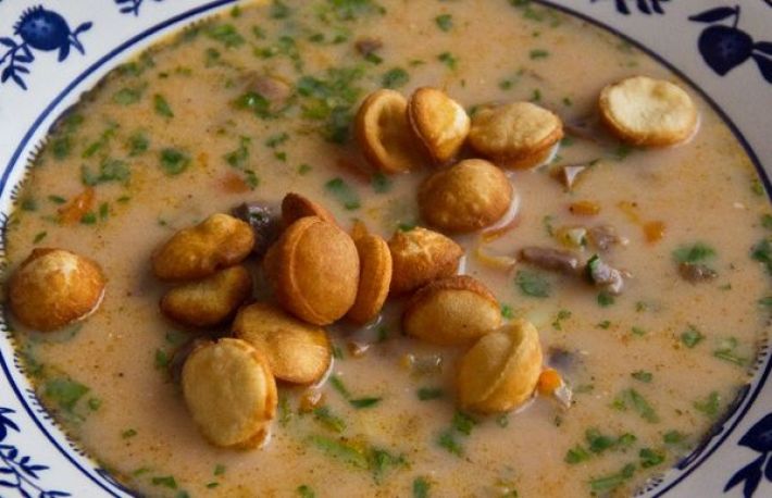 Cum sa prepari ciorba cu maruntaie de pasare - zama acra ca in Harghita