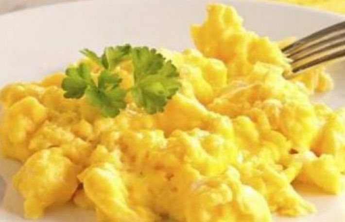 Cum sa faci OMLETA GRECEASCA. Nu rata aceasta reteta!