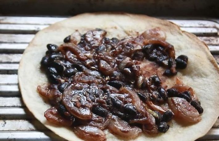 Cum sa faci tacos vegan cu fasole neagra