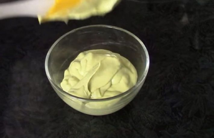 Maioneza din avocado. Reteta de post