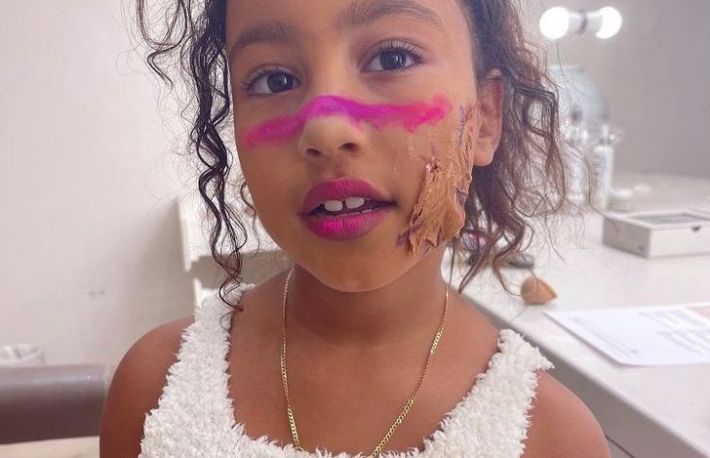 De ce e bun machiajul pentru copii