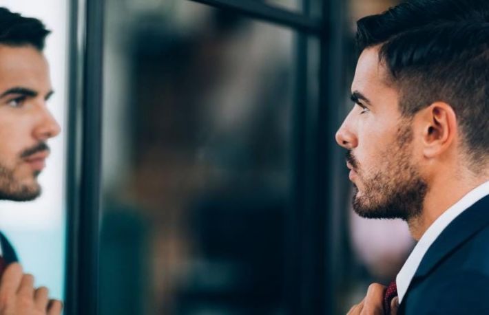 Cum sa confrunti o persoana narcisista