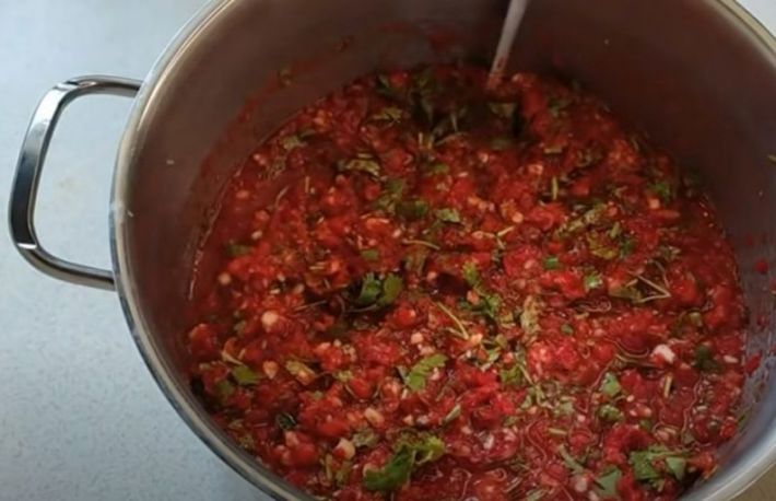 Cum sa faci sos picant de rosii