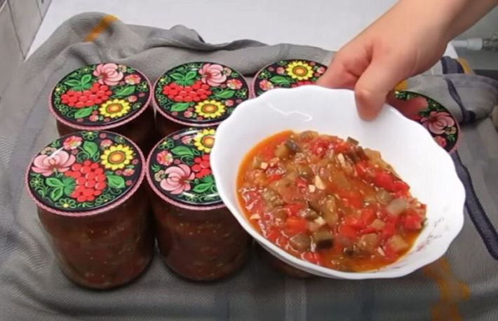 Cum sa faci zacusca de vinete. O reteta foarte simpla