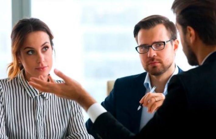 Psihologie. 6 comportamente care mai devreme sau mai tarziu iti vor provoca rau