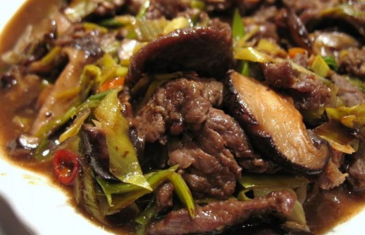 Praz cu carne de vita