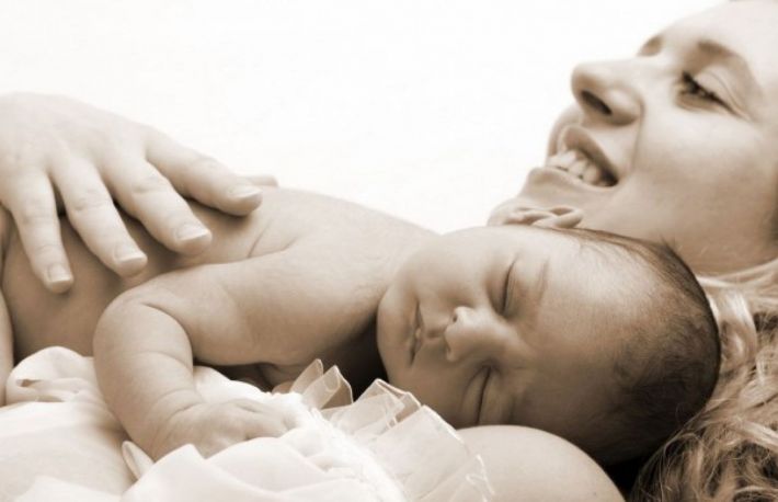 Cum va puteti face copiii sa se simta iubiti?