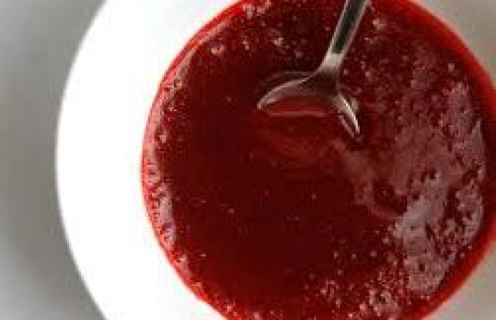 Cum se prepara sosul de zmeura?