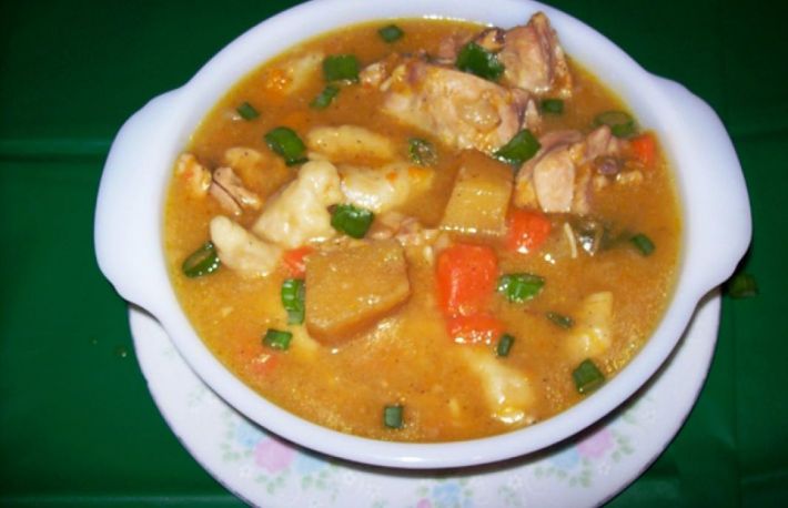 Supa  cu gogosele din aluat pripit