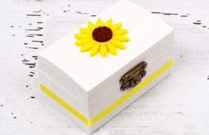 Obiceiuri si traditii: Accesorii necesare pentru taierea motului/ruperea turtei